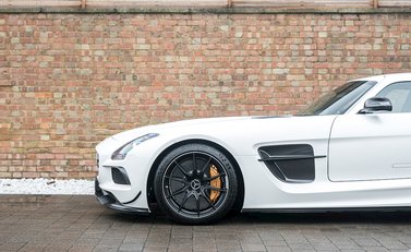 Mercedes-Benz SLS AMG Black Series 31
