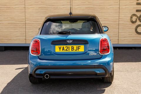 Mini Hatch COOPER EXCLUSIVE 6