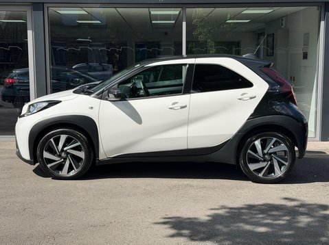 Toyota Aygo X VVT-I EDGE 7