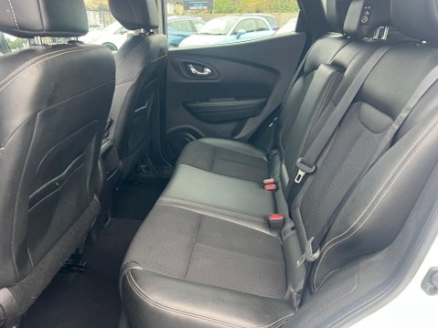 Renault Kadjar 1.2 TCe Dynamique S Nav Euro 6 (s/s) 5dr 28