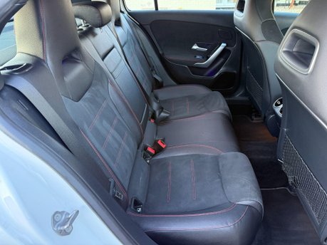 Mercedes-Benz A Class 1.3 A200 AMG Line (Premium Plus) 7G-DCT Euro 6 (s/s) 5dr 31