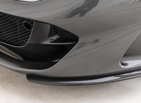 Ferrari 812 Superfast 23