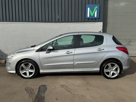 Peugeot 308 1.6 HDi FAP Sport 5dr 5