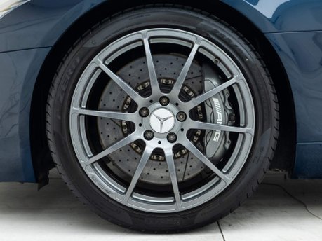 Mercedes-Benz SLS AMG 