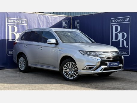 Mitsubishi Outlander 2.4h TwinMotor 13.8kWh 4h SUV 5dr Petrol Plug-in Hybrid CVT 4WD Euro 6 (s/s