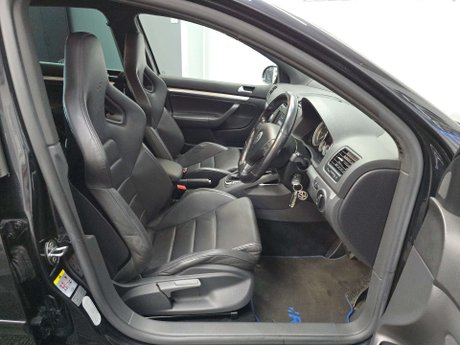 Volkswagen Golf 3.2 V6 R32 Hatchback 5dr Petrol DSG 4Motion (233 g/km, 247 bhp) 20