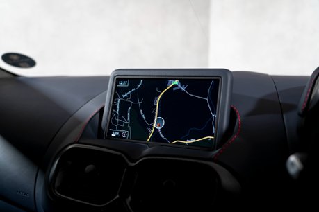 Aston Martin Vantage V12. 1 OF 333. OVER £45K IN OPTIONS. LIGHTWEIGHT PACKAGE. LIVERY PACKAGE. 31