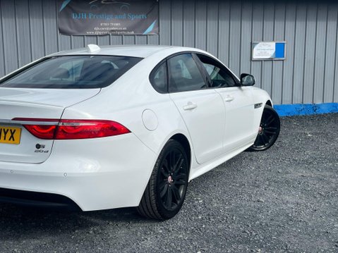 Jaguar XF 2.0d R-Sport Auto Euro 6 (s/s) 4dr 28