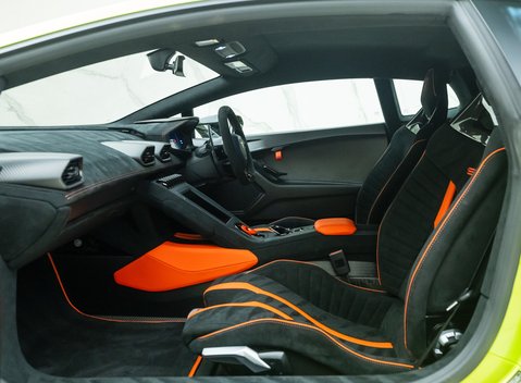 Lamborghini Huracan STO 21