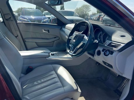 Mercedes-Benz E Class 3.0 E350 AMG Sport Bluetec Auto 5dr 4