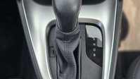 Toyota Yaris Cross 1.5 VVT-h Icon SUV 5dr Petrol Hybrid E-CVT Euro 6 (s/s) (116 ps) 15