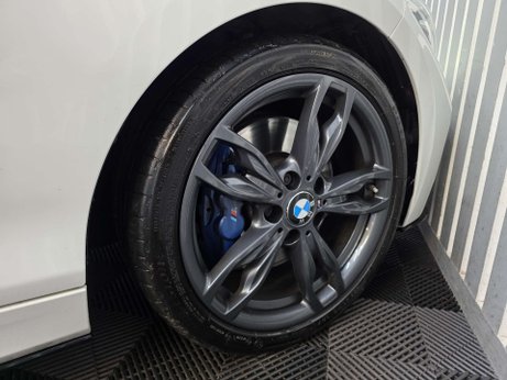 BMW 1 Series 3.0 M140i GPF Shadow Edition Hatchback 5dr Petrol Auto Euro 6 (s/s) (340 ps 21