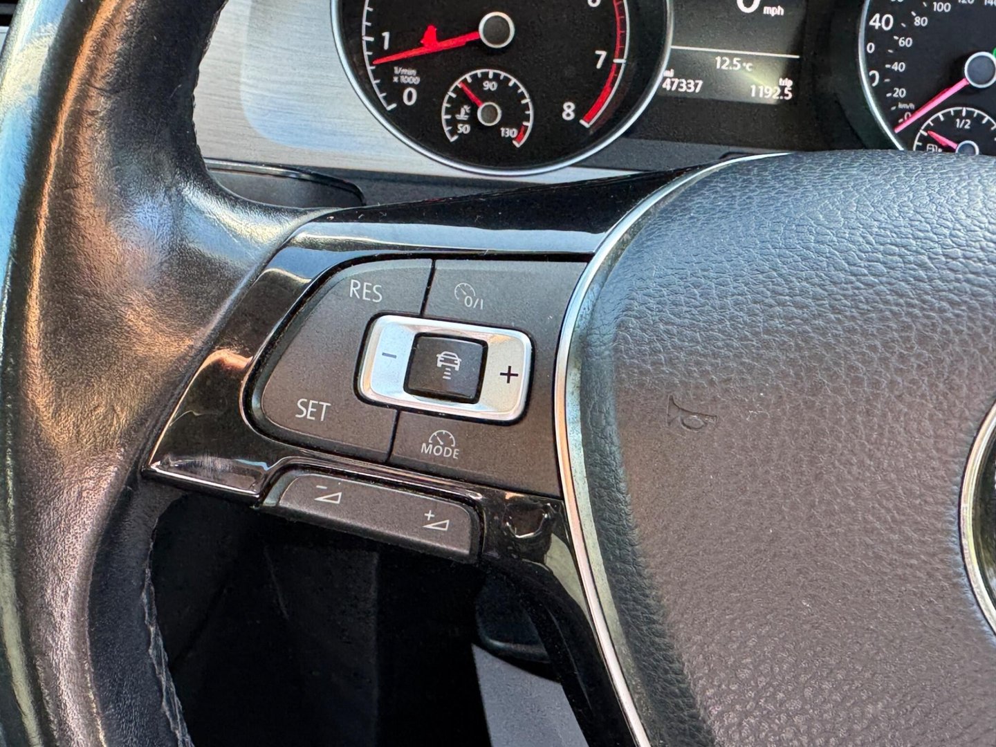 2014 Volkswagen Golf — image 22