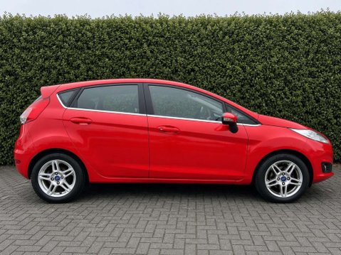 Ford Fiesta 1.25 Zetec Hatchback 5dr Petrol Manual Euro 5 (82 ps) 8
