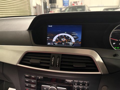 Mercedes-Benz C Class 6.3 C63 V8 AMG Edition 125 SpdS MCT Euro 5 2dr 23
