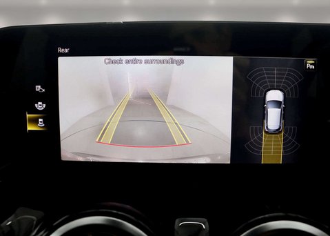 Mercedes-Benz GLA 1.3 GLA 180 AMG Line Premium Auto 5dr 28