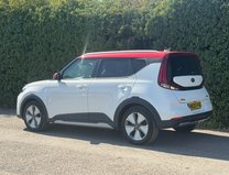 Kia Soul 64kWh First Edition SUV 5dr Electric Auto (201 bhp) 7