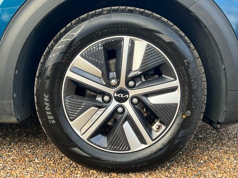 Kia Niro 2 4