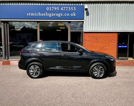 Nissan Qashqai 1.3 Qashqai Acenta Premium DiG-T MHEV CVT 5dr 10