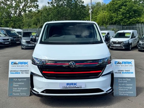 Volkswagen Transporter 2.0 TDI T30 Commerce Plus Panel Van 5dr Diesel Auto FWD SWB Euro 6 (s/s) (1 7