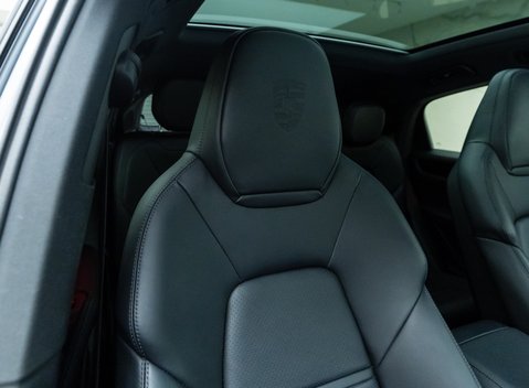 Porsche Cayenne E-Hybrid Coupe 15