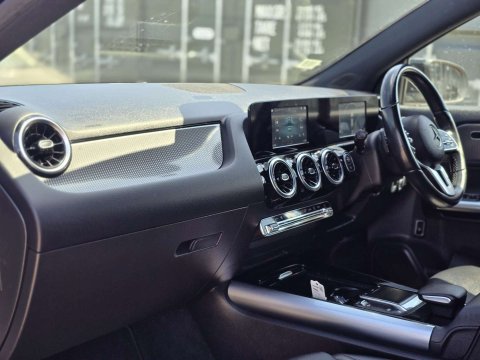 2020 Mercedes-Benz GLA thumbnail 14