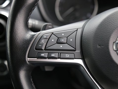 Nissan Juke 1.0 DIG-T N-Connecta DCT Auto Euro 6 (s/s) 5dr 11