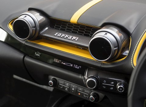 Ferrari 812 Superfast 16