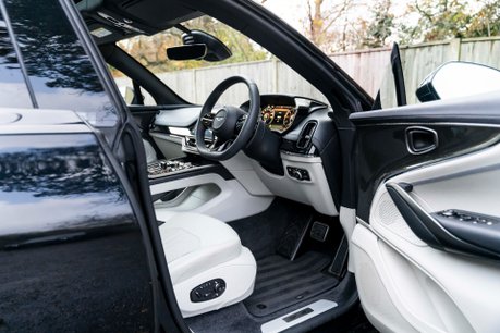 Aston Martin DBX 707 V8. VAT Q. Q PAINTWORK. 40K IN OPTIONS. DUOTONE INTERIOR. H & C SEATS. 7