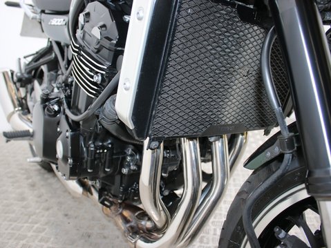 Kawasaki Z900RS ZR 900 KNSBB 35