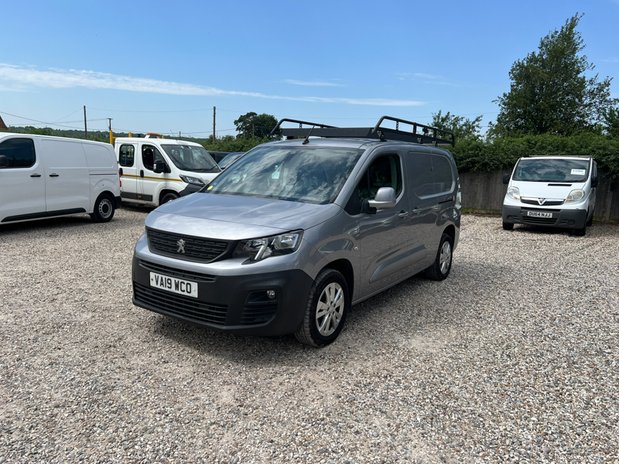 Peugeot Partner LWB L2H1 (SOLD) Low Roof Asphalt Air Con Alloys Cam Sensors EURO 6 NO VAT 2
