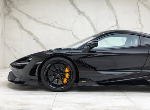 McLaren 765LT 46