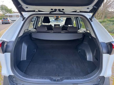 Toyota Rav 4 VVT-I DESIGN 16