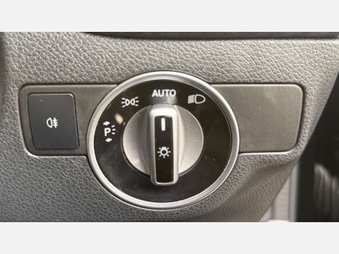 Mercedes-Benz A Class 2.1 A 200 D AMG Line Premium+ Auto 5dr 28
