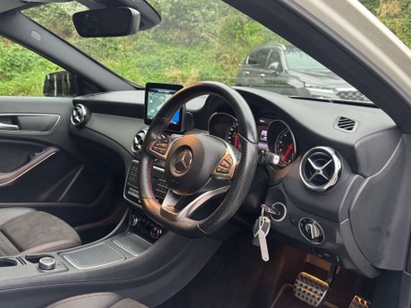 Mercedes-Benz GLA 1.6 GLA 200 AMG Line Premium Auto 5dr 15