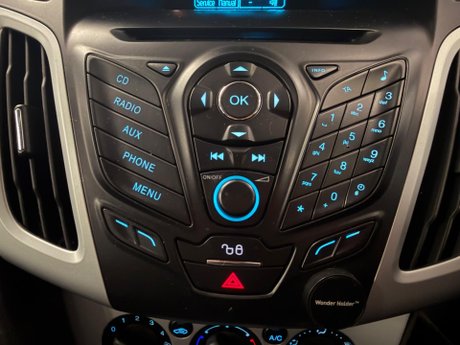 Ford Focus 1.0T EcoBoost Zetec S Euro 5 (s/s) 5dr 26