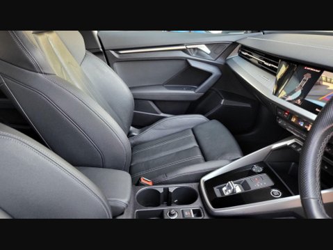 Audi A3 TFSI S LINE MHEV 18