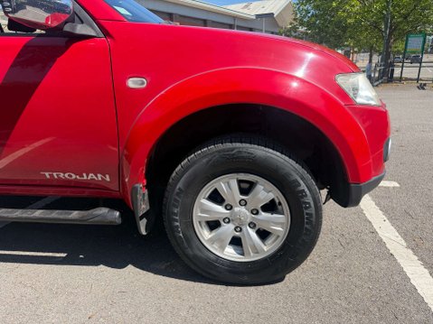 Mitsubishi L200 2.5 DI-D Trojan Pickup Double Cab 4dr Diesel Manual 4WD Euro 5 (175 ps) 13