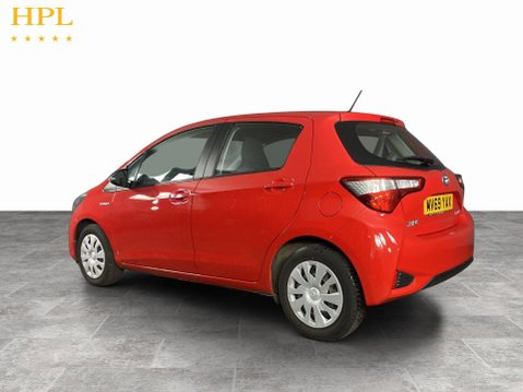 Toyota Yaris 1.5 VVT-h Active Hatchback 5dr Petrol Hybrid E-CVT Euro 6 (s/s) (100 ps) Ai 5