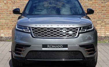 Land Rover Range Rover Velar First Edition D300 25