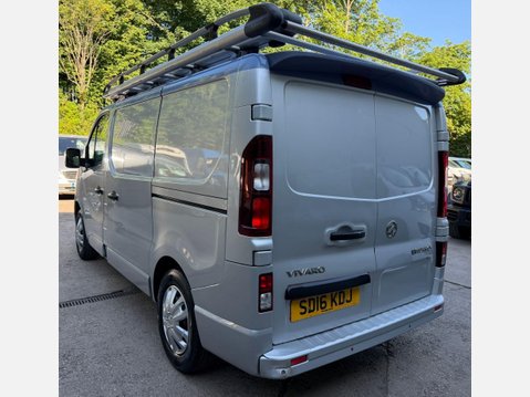 Vauxhall Vivaro 1.6 CDTi 2700 BiTurbo ecoFLEX Sportive L1 H1 Euro 5 (s/s) 5dr 16