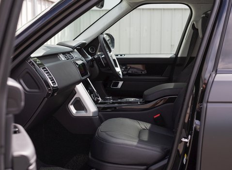 Land Rover Range Rover 3.0 TDV6 Autobiography 15