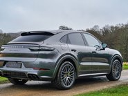 Porsche Cayenne TURBO S E-HYBRID 4