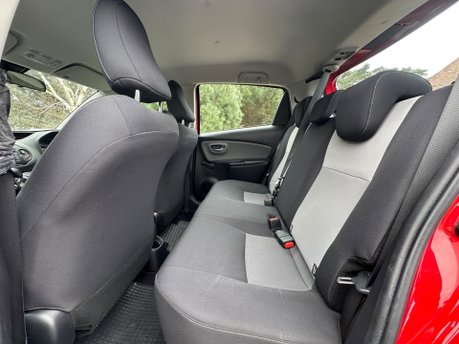 Toyota Yaris 1.5 VVT-i Icon Euro 6 5dr 