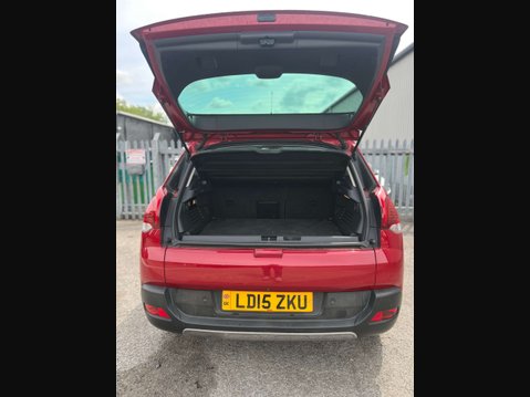 Peugeot 3008 1.6 3008 Allure e-HDi Semi-Auto 5dr 25
