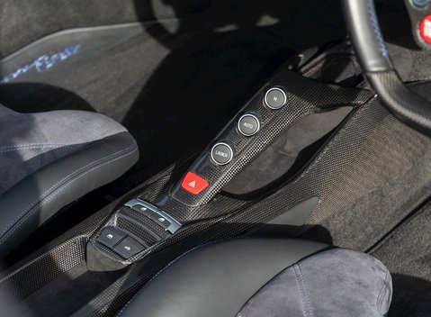 Ferrari 488 Spider 20