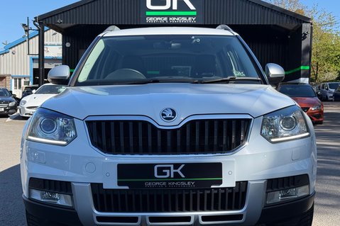 Skoda Yeti Outdoor SE L DRIVE TDI 4X4 DSG -2 OWNERS -FULL SKODA S/HISTORY -ROUGH ROAD PACK 13