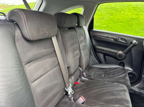 Honda CR-V 2.0 CR-V ES-T i-VTec 4WD 5dr 9