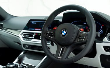 BMW M4 Competition XDrive 9