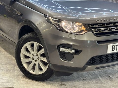 Land Rover Discovery Sport 2.0 Discovery Sport SE Tech TD4 Auto 4WD 5dr 11